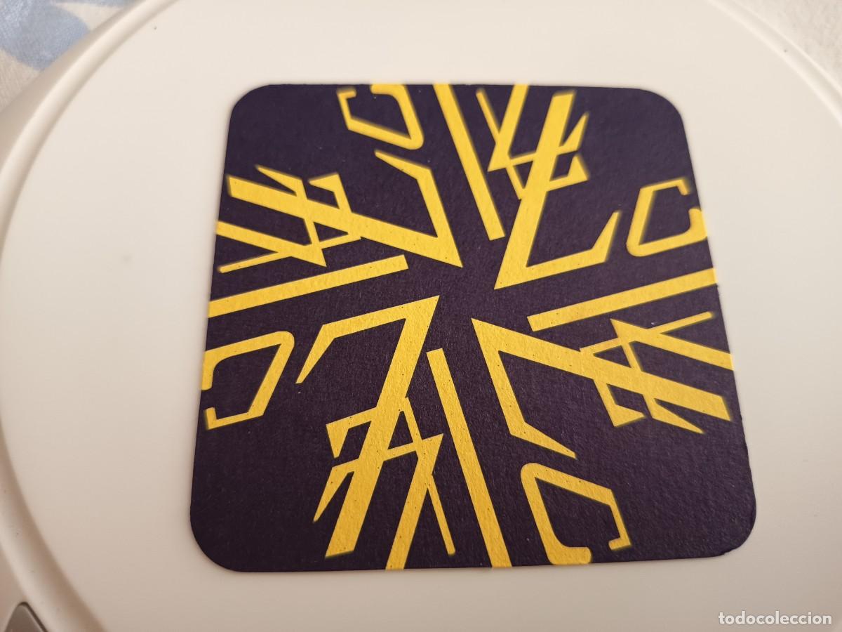 Outros artigos de papel: POSAVASOS A IDENTIFICAR