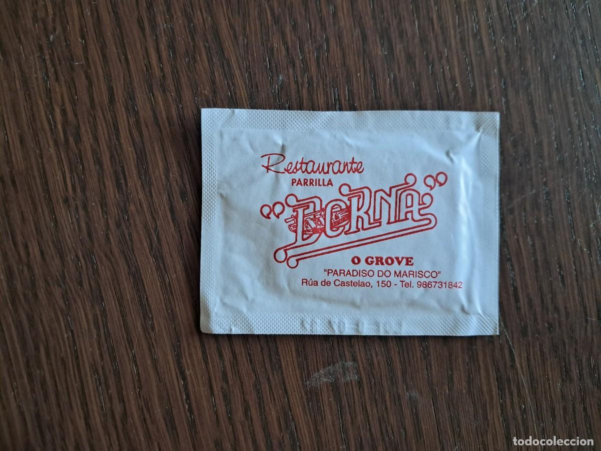 Otros art&iacute;culos de coleccionismo en papel: toallita refrescante de publicidad, restaurante parrilla A Dorna, O Grove. Galicia.