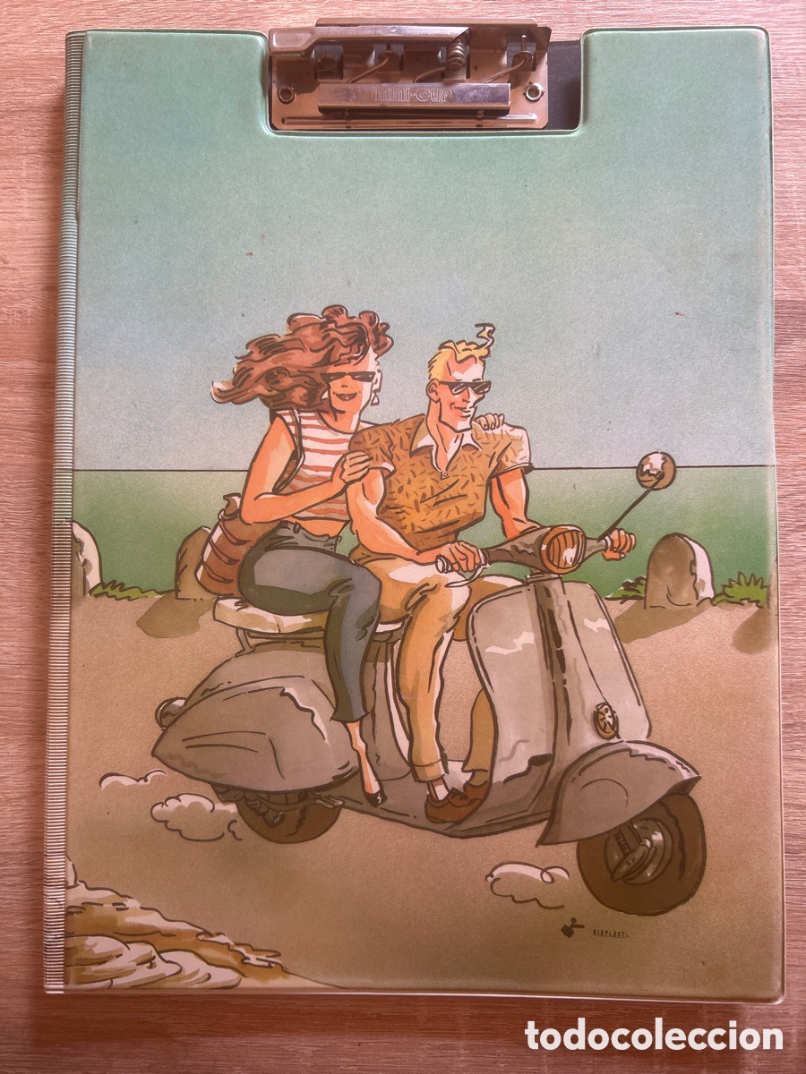 Otros art&iacute;culos de coleccionismo en papel: Carpeta mini clip dibujo vespa