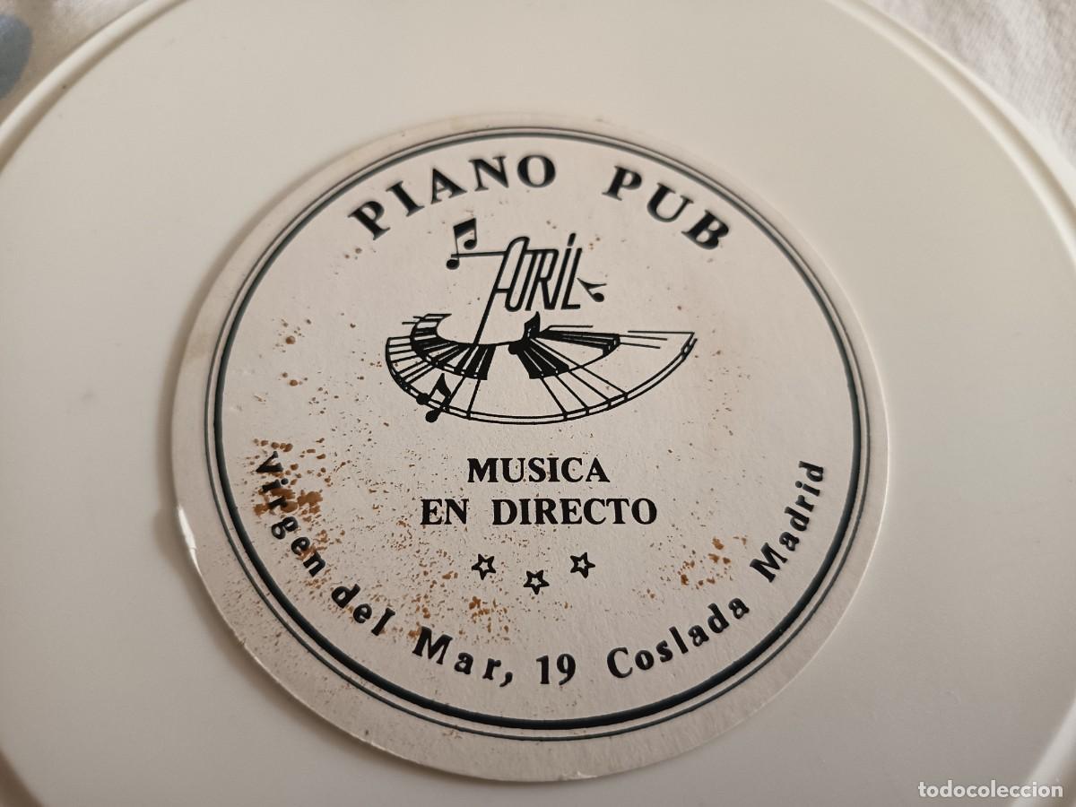 Otros art&iacute;culos de coleccionismo en papel: POSAVASOS PIANO BAR ATRIL-COSLADA-MADRID