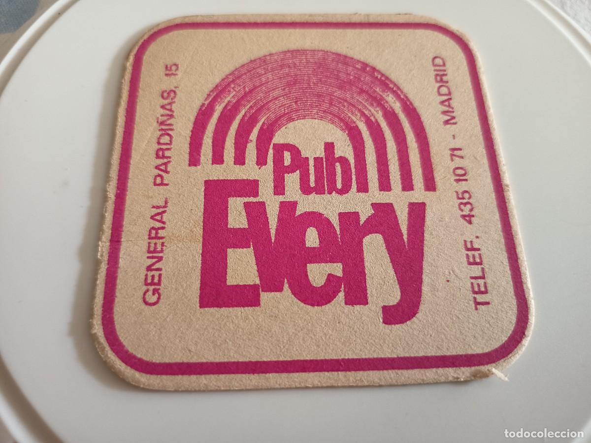 Otros art&iacute;culos de coleccionismo en papel: POSAVASOS PUB EVERY-MADRID - Foto 1