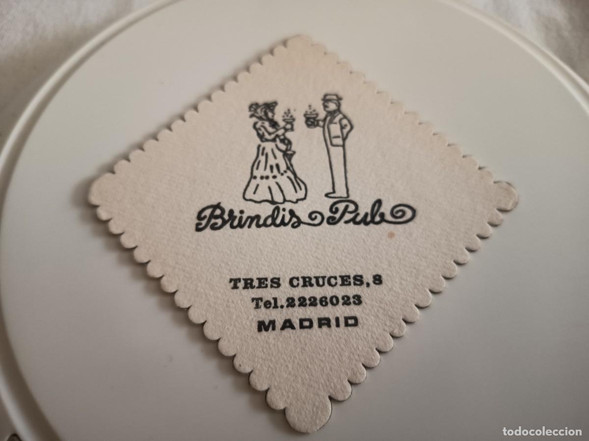 Otros art&iacute;culos de coleccionismo en papel: POSAVASOS PUB BRINDIS-MADRID
