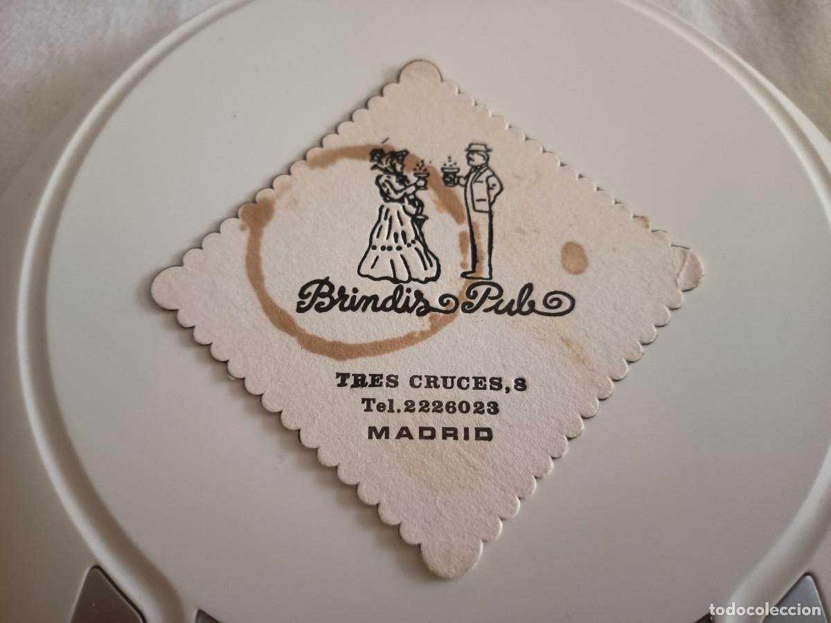 Otros art&iacute;culos de coleccionismo en papel: POSAVASOS PUB BRINDIS-MADRID