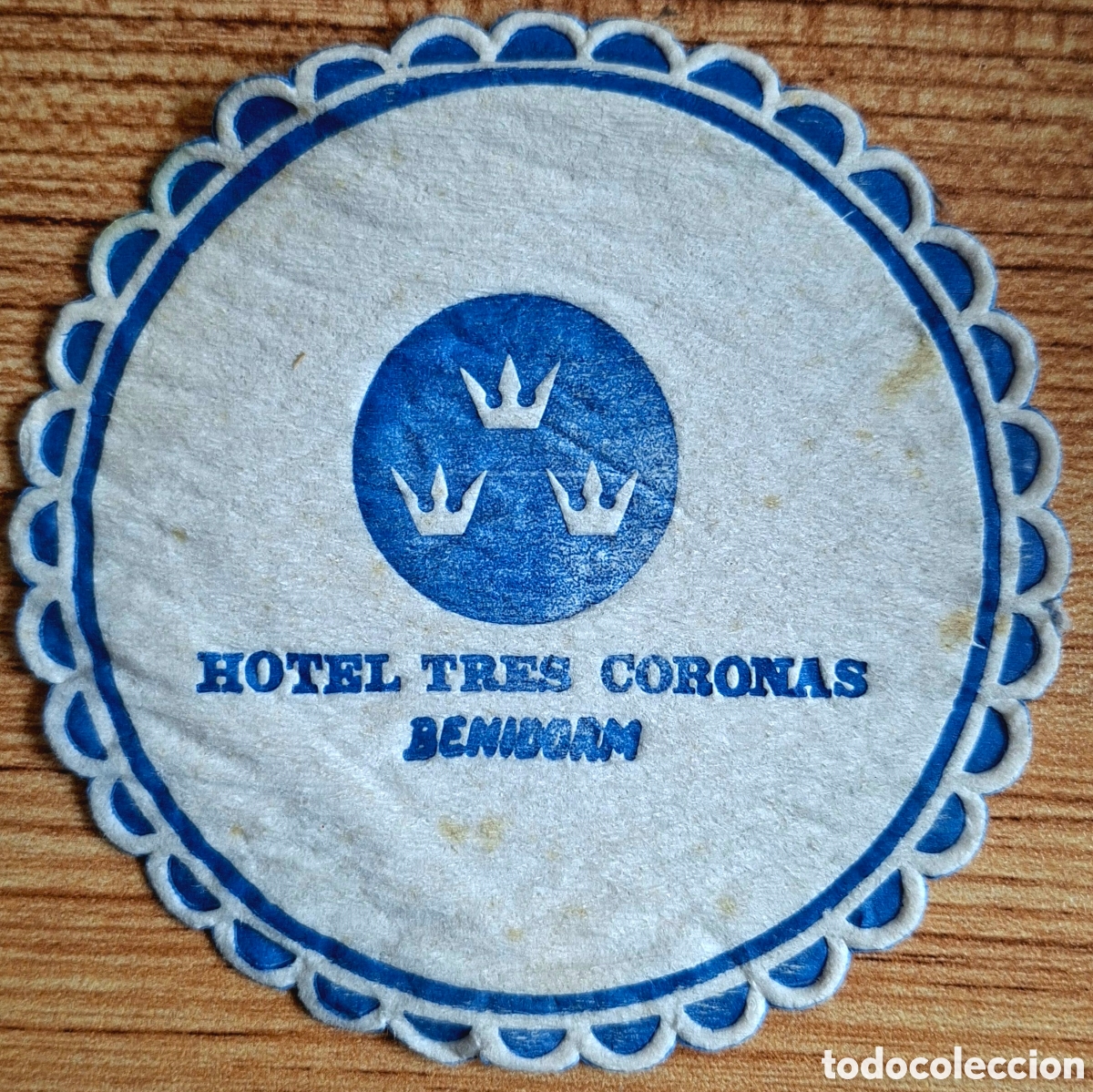 Otros art&iacute;culos de coleccionismo en papel: Posavasos Hotel Tres Coronas - Benidorm (Alicante)