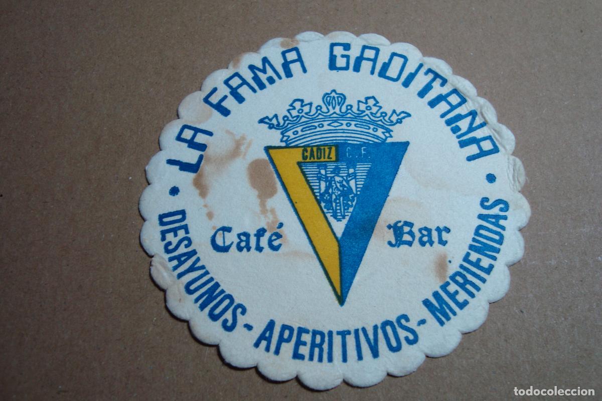 Otros art&iacute;culos de coleccionismo en papel: ANTIGUO POSAVASOS LA FAMA GADITANA. CAFE BAR CADIZ C.F