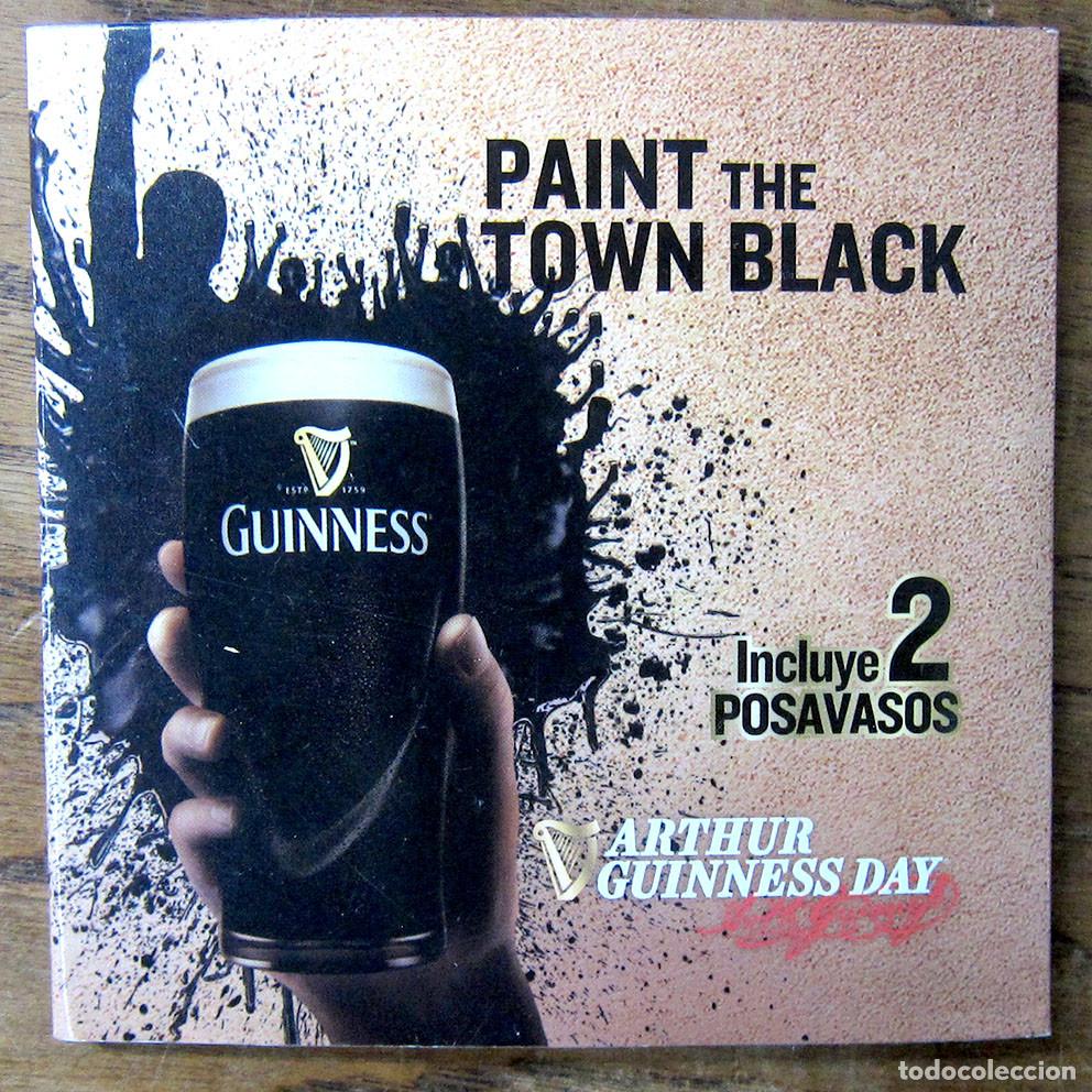 Otros art&iacute;culos de coleccionismo en papel: 2 POSAVASOS CERVEZA GUINNESS CON FORMA DE VINILO - PL&Aacute;STICO, PAINT THE TOWN BLACK, ARTHUR GUINNESS