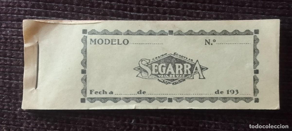 Otros art&iacute;culos de coleccionismo en papel: LIBRITO PROPAGANDA DE LOS CALZADOS SEGARRA. A&Ntilde;OS 30. ABONO DE LIMPIEZA GRATUITA. 20 HOJITAS.