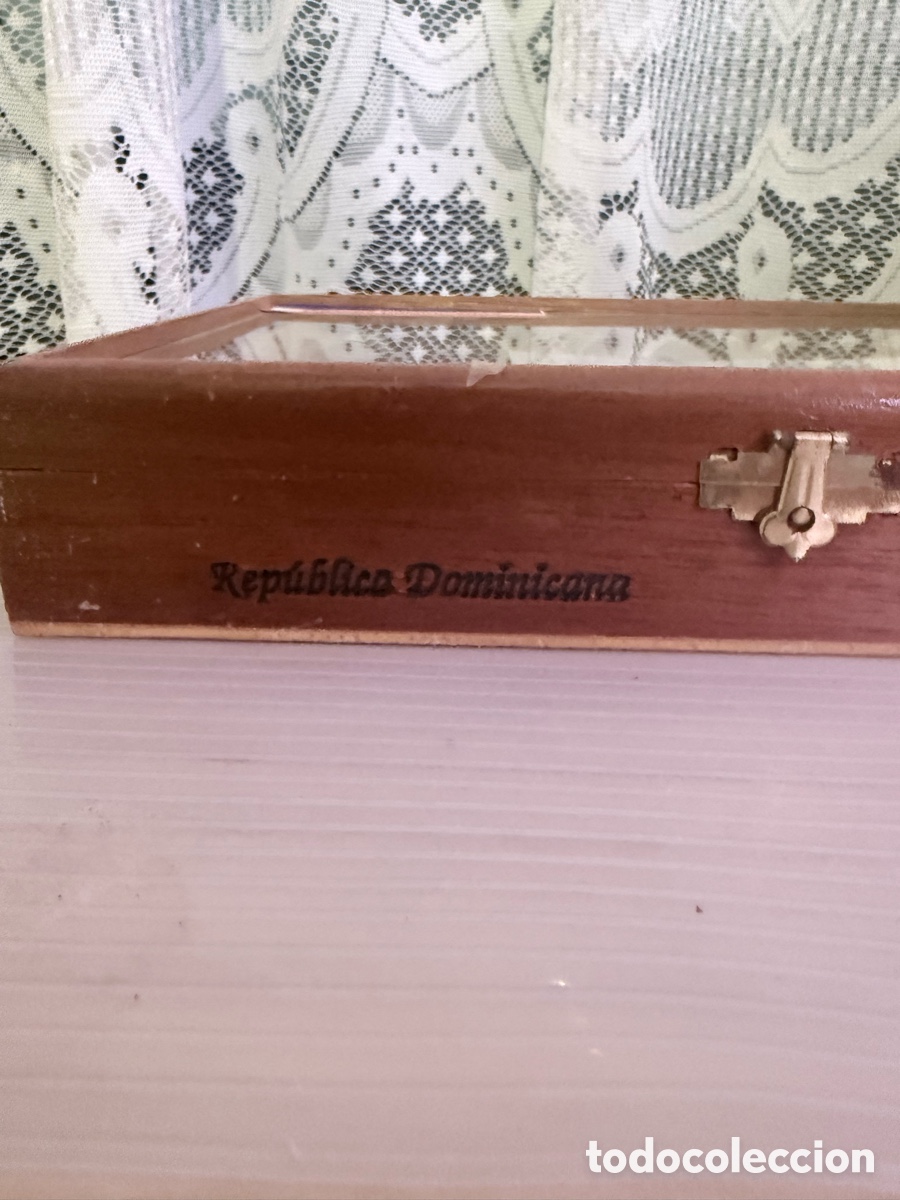 Otros art&iacute;culos de coleccionismo en papel: Caja de puros Davidoff - Foto 2