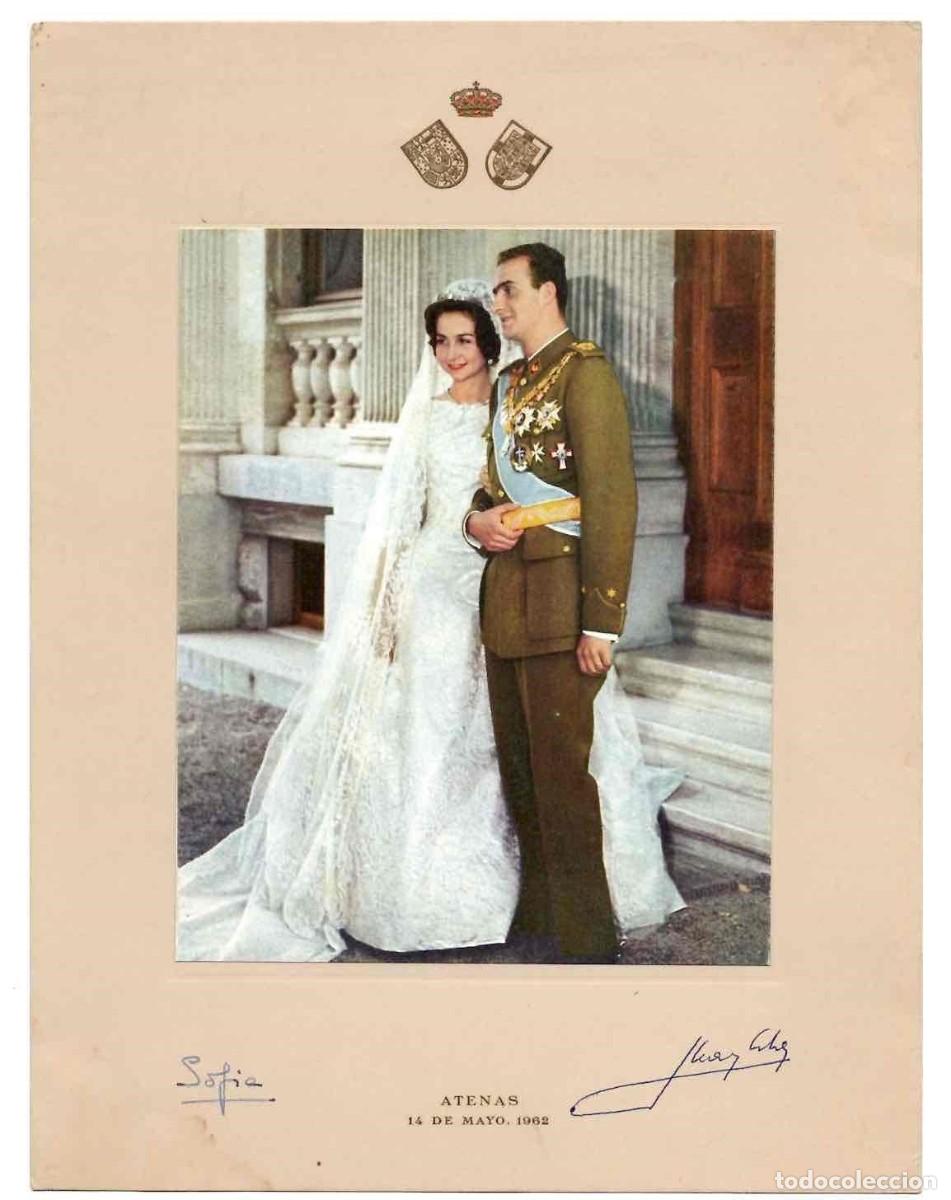 Otros art&iacute;culos de coleccionismo en papel: TARJETON ENLACE REINA SOFIA Y JUAN CARLOS ATENAS 14 DE MAYO DE 1962 - FIRMADA DE PU&Ntilde;O Y LETRA