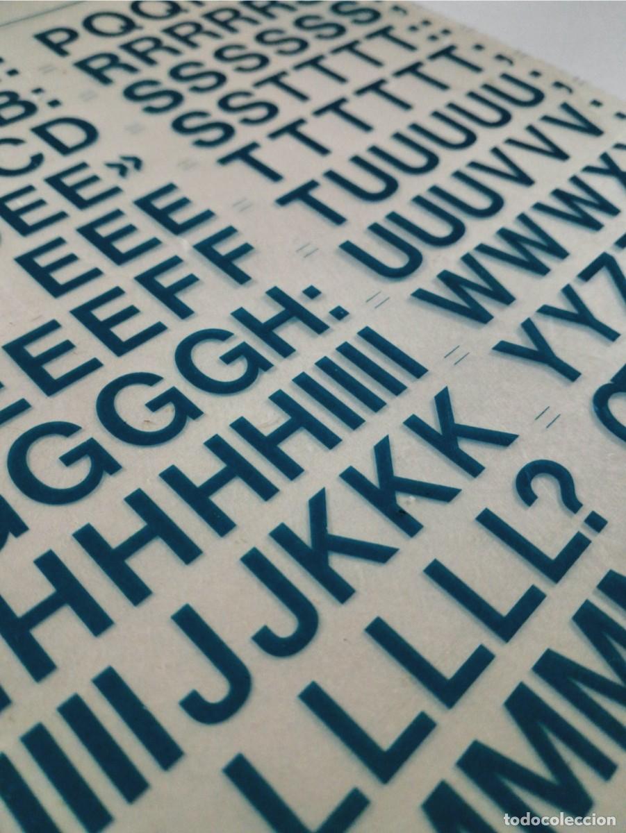 Otros art&iacute;culos de coleccionismo en papel: 2 MECANORMA Helvetica medium azul