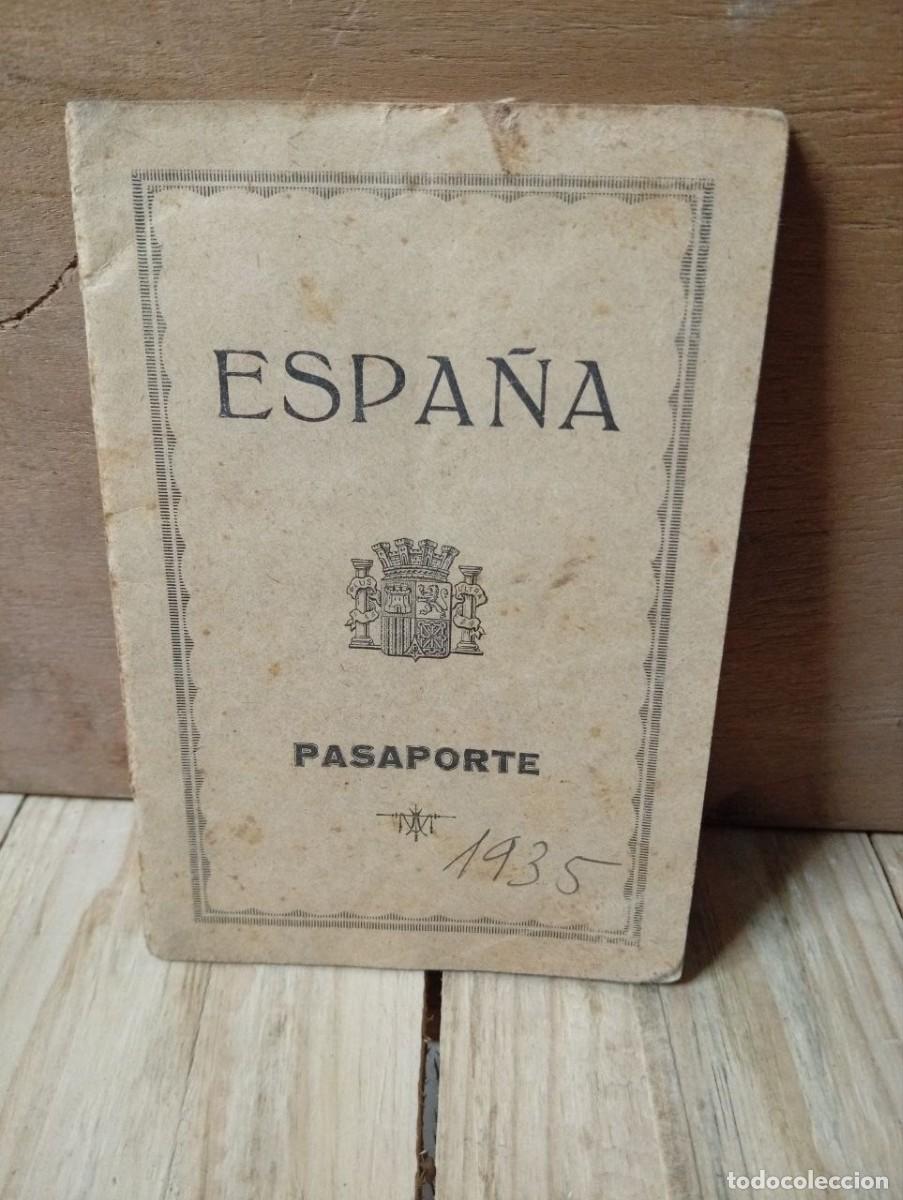 Otros art&iacute;culos de coleccionismo en papel: RARISMO PASAPORTE SEGUNDA REP&Uacute;BLICA ESPA&Ntilde;OLA 1935 - CASTELL&Oacute;N - EXCLUSI&Oacute;N DE VIAJE A RUSIA