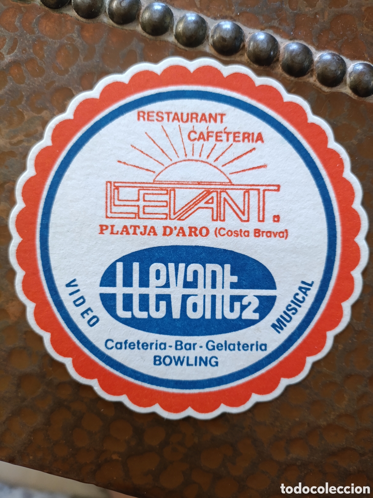 Otros art&iacute;culos de coleccionismo en papel: RESTAURANTE LEVANT 2 BOWLING [ POSAVASOS A&Ntilde;OS 70 ]