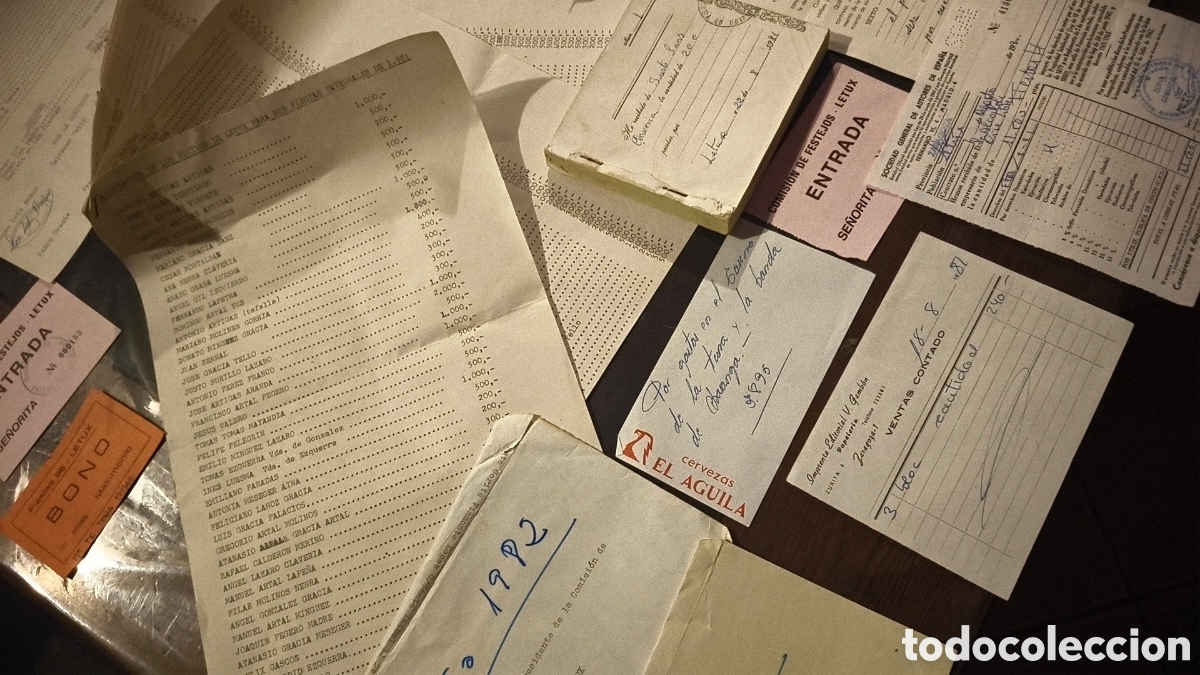 Otros art&iacute;culos de coleccionismo en papel: Lote facturas documentos gastos abonos de las fiestas de Letux Zaragoza 1981