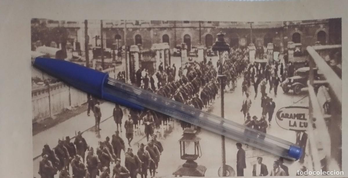 Otros art&iacute;culos de coleccionismo en papel: OVIEDO LLEGADA SEGUNDA BANDERA DEL TERCIO MELILLA SALIENDO ESTACI&Oacute;N RECORTE DE PRENSA A&Ntilde;O 1935
