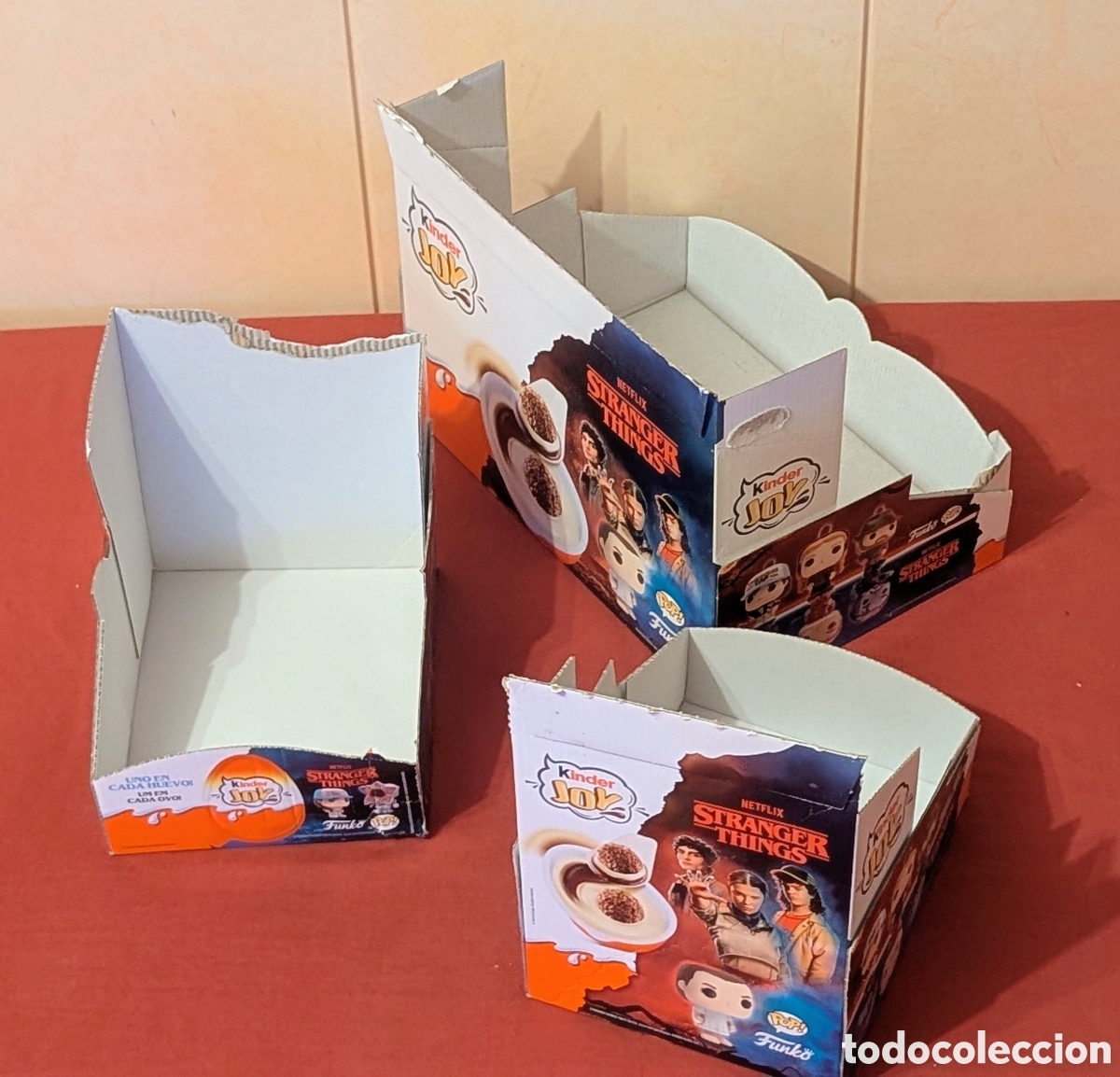 Otros art&iacute;culos de coleccionismo en papel: Kinder Joy Stranger Things Funko Pop cajas vac&iacute;as
