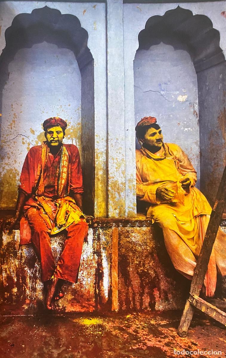 Otros art&iacute;culos de coleccionismo en papel: Fotograf&iacute;a art&iacute;stica, hombres pintados en fiesta de la India. Tama&ntilde;o folio, enmarcable. Nueva.