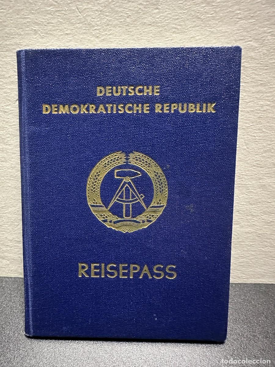 Otros art&iacute;culos de coleccionismo en papel: Pasaporte Aleman DDR Deutsche Demokratische Republik 1983