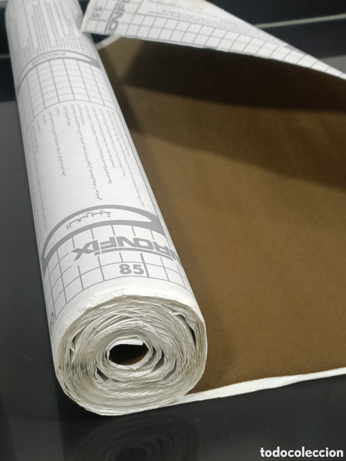 Otros art&iacute;culos de coleccionismo en papel: Rollo Adhesivo Aeronfix terciopelo marr&oacute;n