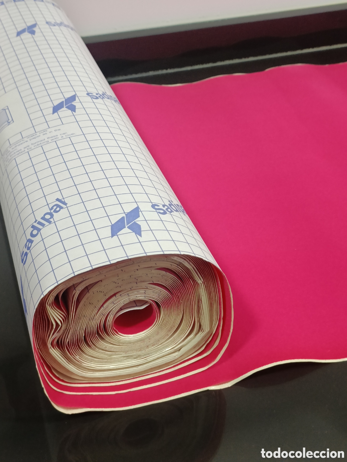 Otros art&iacute;culos de coleccionismo en papel: Rollo Adhesivo Sadipal terciopelo Fucsia