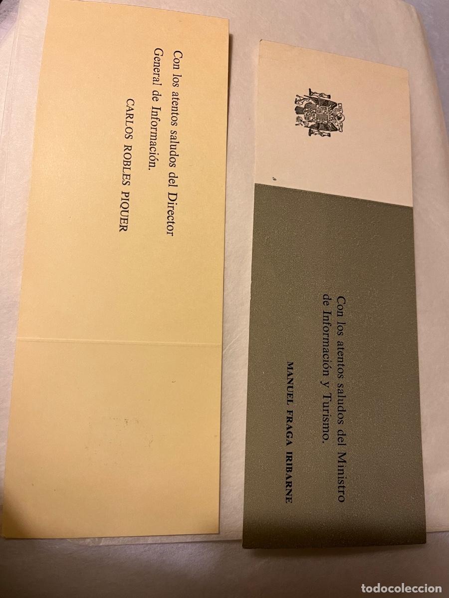 Otros art&iacute;culos de coleccionismo en papel: 2 Tarjetas Saludos del Ministro Fraga Iribarne y Robles Piquer
