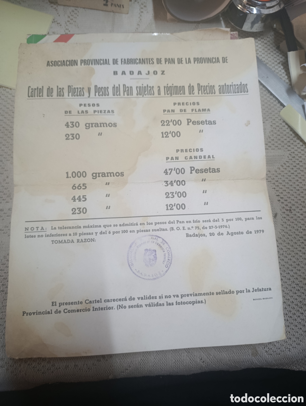 Paper Collecting Others: Cartel de piezS y pesos de pan en 1979 Badajoz