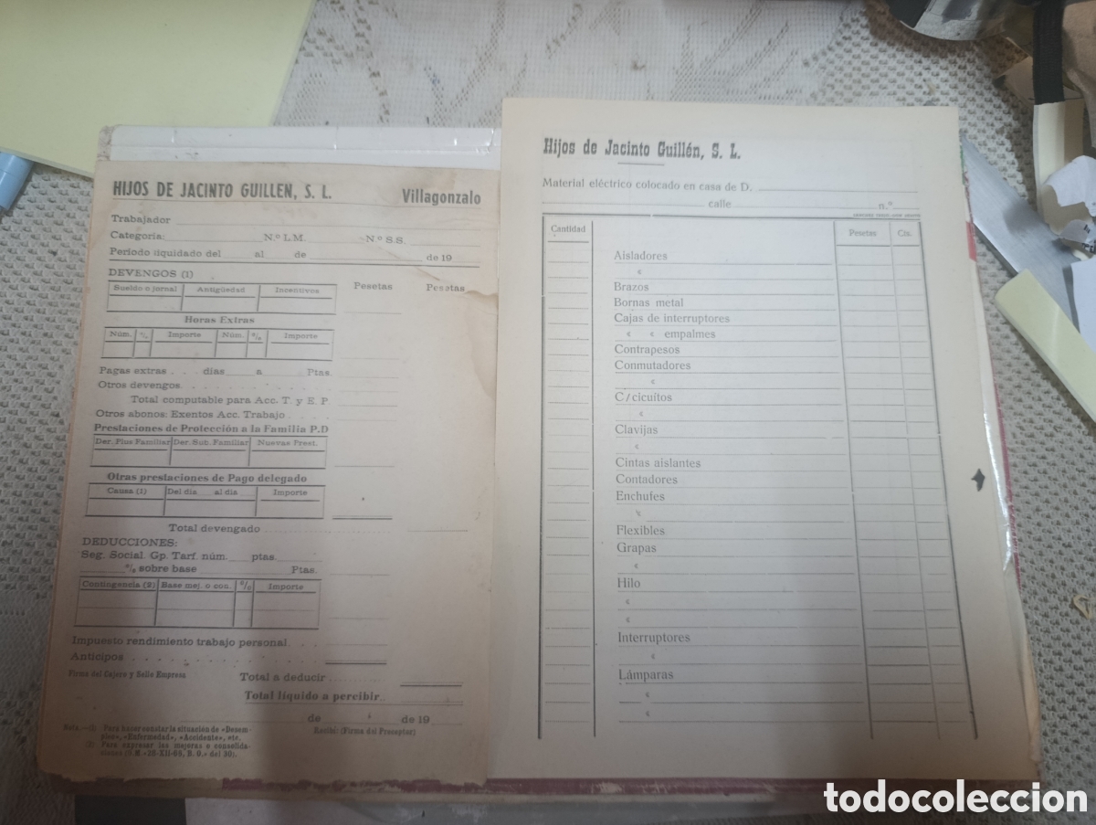 Otros art&iacute;culos de coleccionismo en papel: Lote de 2 documentos hijos de Gonzalo Guill&eacute;n Villagonzalo.