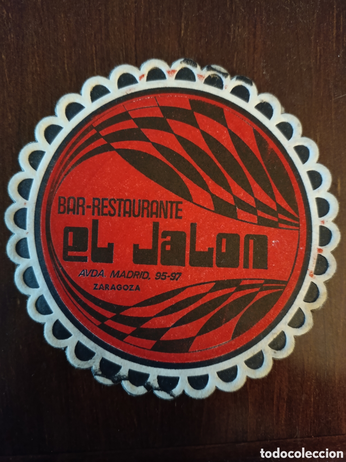 Otros art&iacute;culos de coleccionismo en papel: VA AL RESTAURANTE EL JAL&Oacute;N ZARAGOZA [ ETIQUETA A&Ntilde;OS 40-50 ]