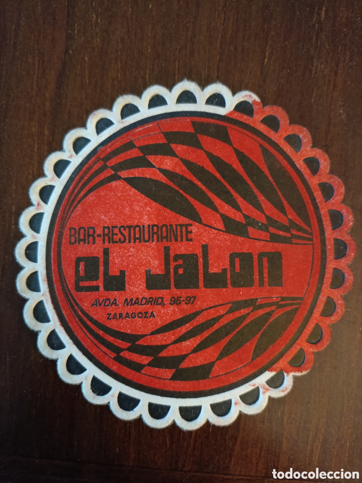 Otros art&iacute;culos de coleccionismo en papel: VA AL RESTAURANTE EL JAL&Oacute;N ZARAGOZA [ ETIQUETA A&Ntilde;OS 40-50 ]