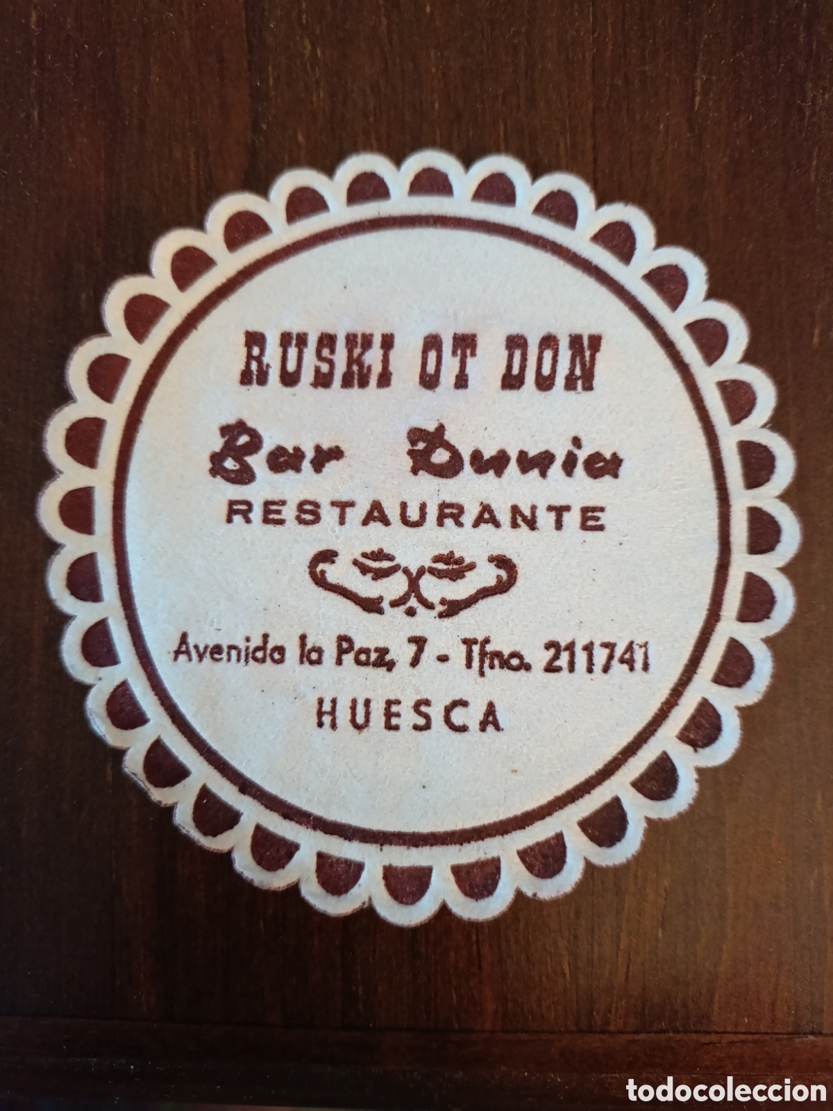 Otros art&iacute;culos de coleccionismo en papel: RUSKI OT DON BAR DUNIA RESTAURANTE HUESCA [ ETIQUETA A&Ntilde;OS 40-50 ]