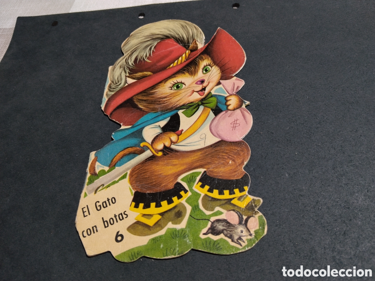 Otros art&iacute;culos de coleccionismo en papel: Cuento troquelado El Gato con Botas