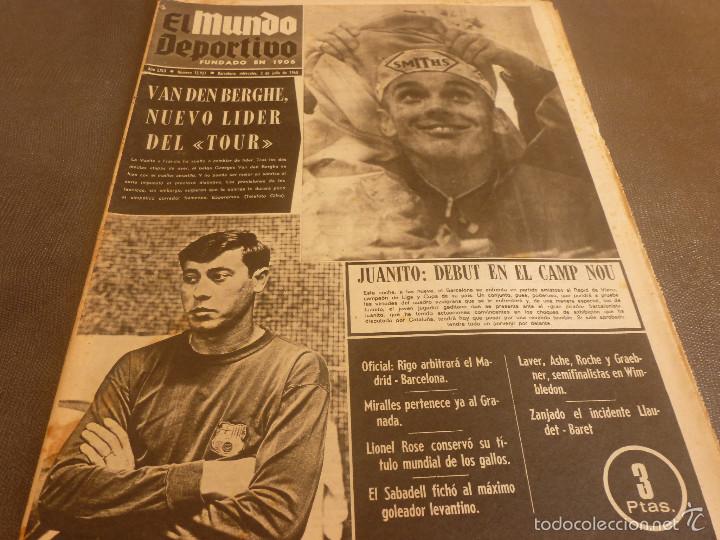Coleccionismo deportivo: MUNDO DEPORTIVO(3-7-68)FINAL COPA R.MADRID-BAR&Ccedil;A,ANTONIO ESTEVE,RAPID VIENA,BASKET PICADERO,MULLER.