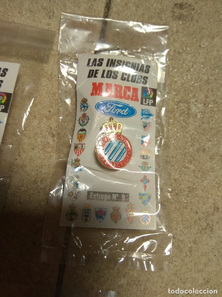 Coleccionismo deportivo: 6 emblemas de marca sin abrir - Foto 3