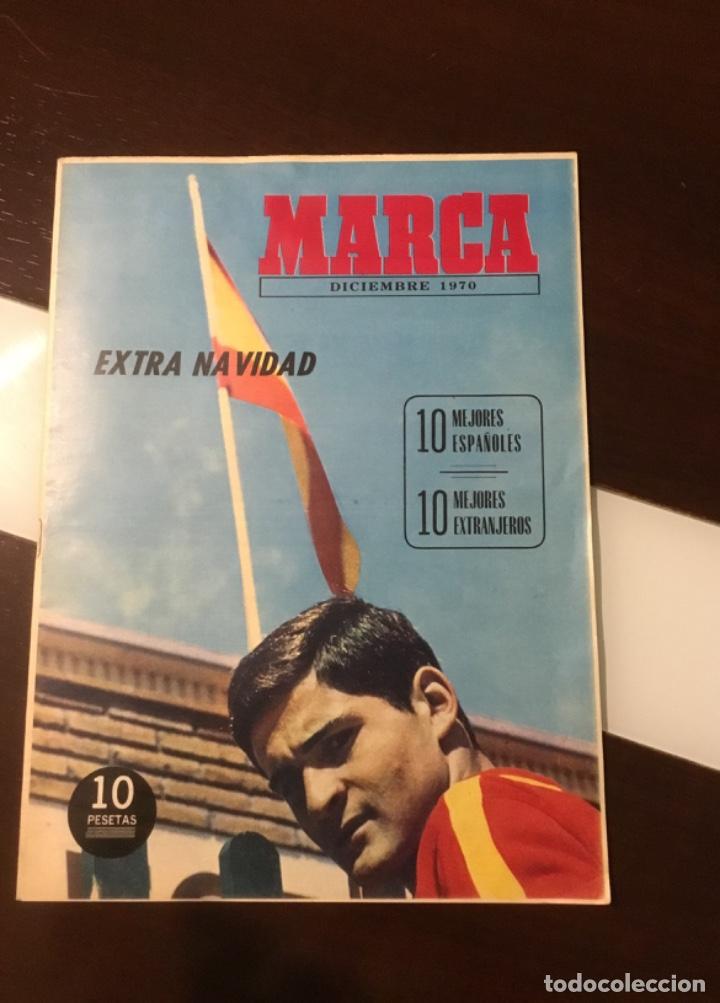 Coleccionismo deportivo: Antiguo peri&oacute;dico marca extra Navidad - Foto 1
