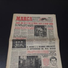 Coleccionismo deportivo: MARCA 21/03/1959. SCHALKE,1 - AT.MADRID,1. COPA EUROPA WIENER SK V. R.MADRID.