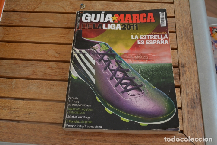 Coleccionismo deportivo: GUIA DE LA LIGA MARCA 2011 - Foto 1