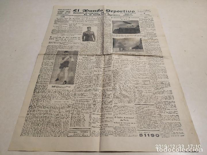 Sports collectibles: EL MUNDO DEPORTIVOS N&ordm; 3352 - 5 OCTUBRE 1932 - ATERRIZAJE GRAFF ZEPPELIN EN EL PRAT