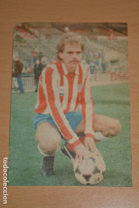Collectionnisme sportif: RECORTE DE MARCA.ALEMAO (AT MADRID).MEDIDAS 13,X 8 CMS