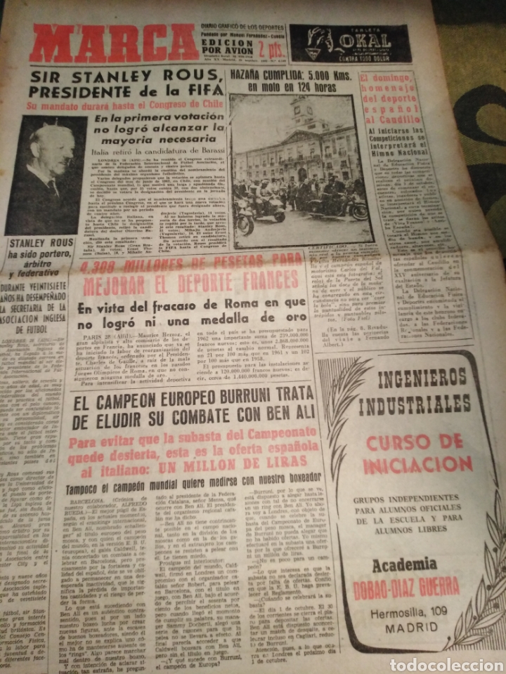 Collectionnisme sportif: MARCA-29/9/61,SIR STANLEY ROUS PRESIDENTE DE LA FIFA,REPORTAJE TRASERO DAUCIK BETIS