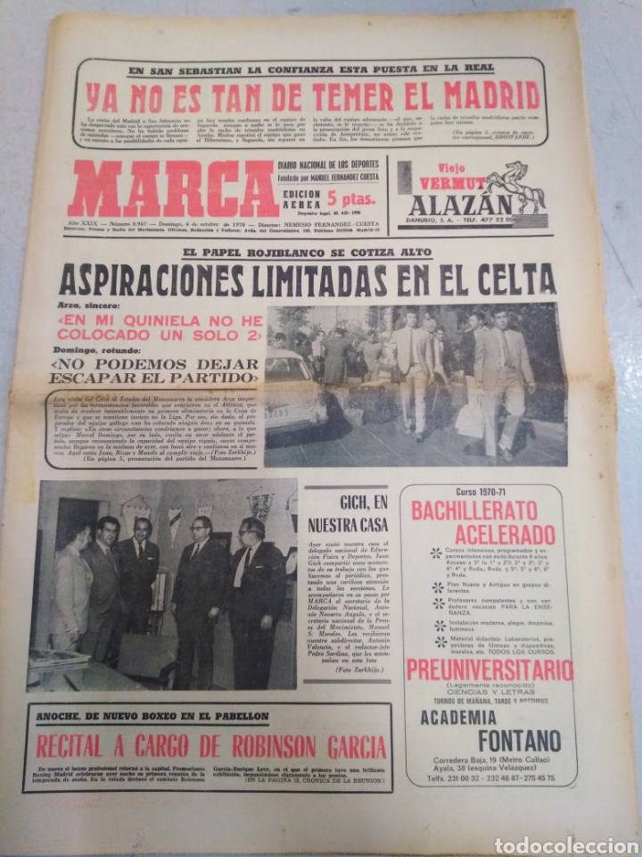 Sports collectibles: MARCA-4/10/70,YA NO ES TAN DE TEMER EL MADRID,ASPIRACIONES LIMITADAS EN CELTA,ENTREVISTA TRASERA UFA