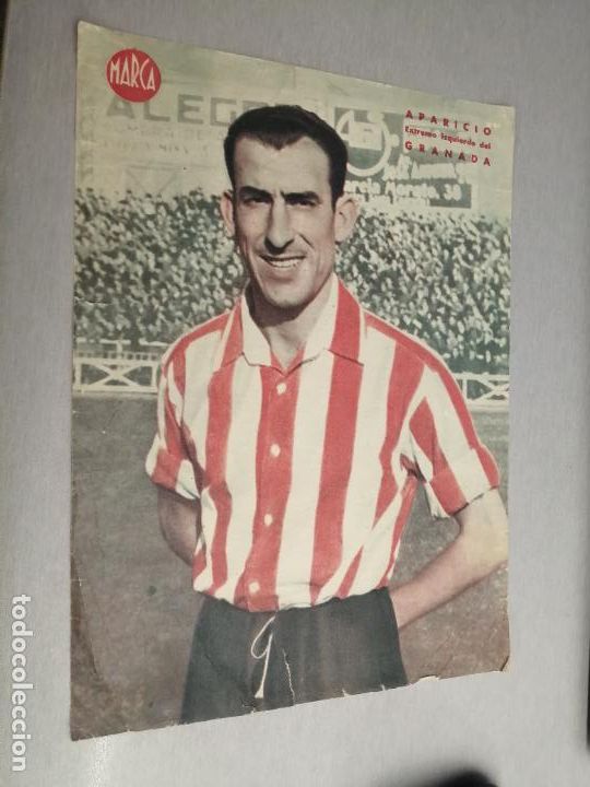 Collectionnisme sportif: APARICIO, EXTREMO IZQUIERDO DEL GRANADA / L&Aacute;MINA DIARIO MARCA