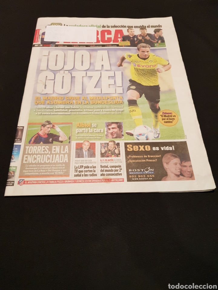 Sports collectibles: PEDIDO M&Iacute;NIMO 10&euro; + GASTOS Peri&oacute;dico Marca Lunes 10 de Octubre de 2011