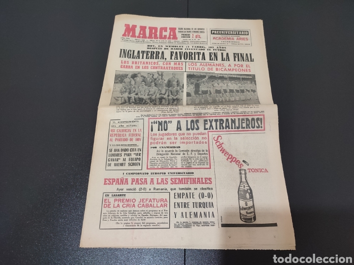 Sports collectibles: 30/07/1966. WORLD CUP 66 FINAL: GERMANY - ENGLAND LINE UP, IMAGES AND REPORT.