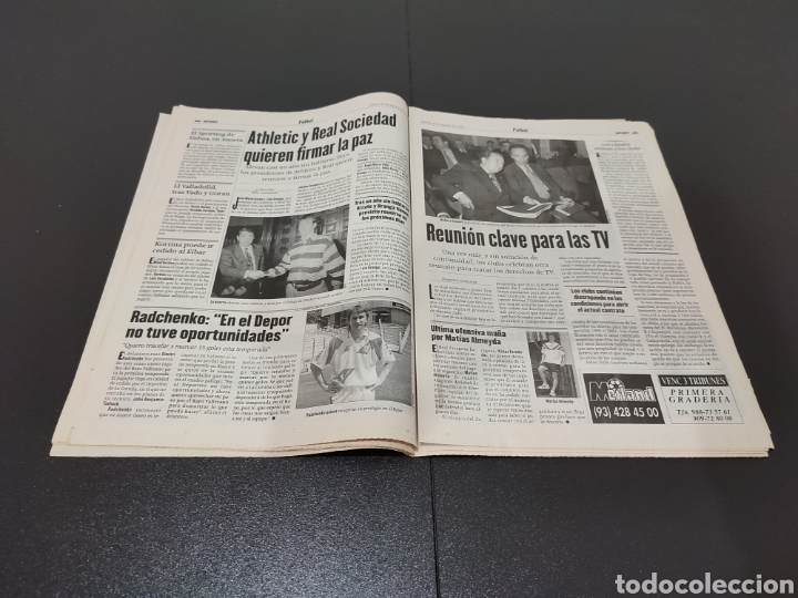Coleccionismo deportivo: 08/08/1966. RONALDO KODRO BOBBY ROBSON. - Foto 11