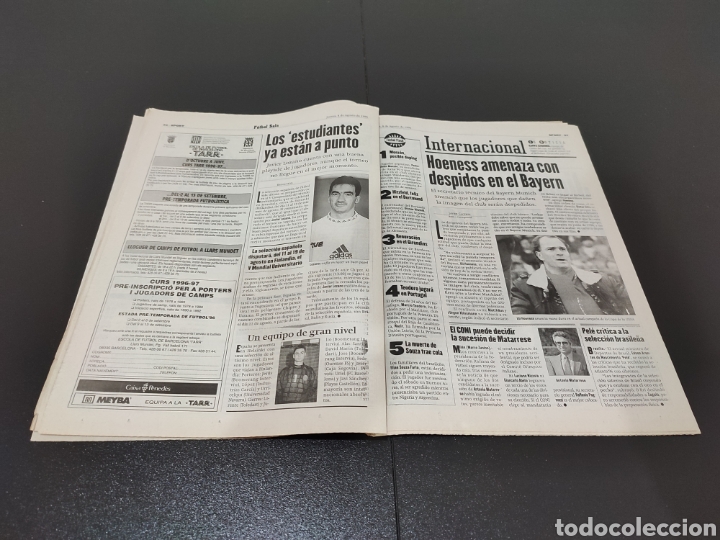 Coleccionismo deportivo: 08/08/1966. RONALDO KODRO BOBBY ROBSON. - Foto 13