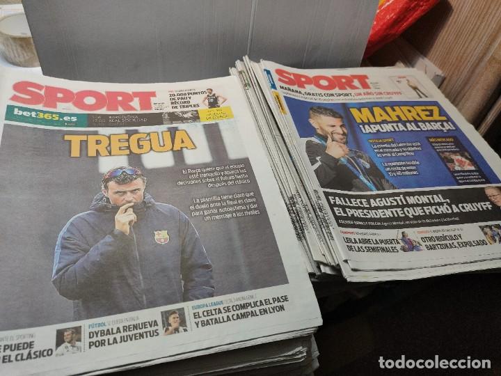 Coleccionismo deportivo: Lote de 148 periódicos Sport algunos emblemáticos Messi,etc - Foto 17 - 299781463