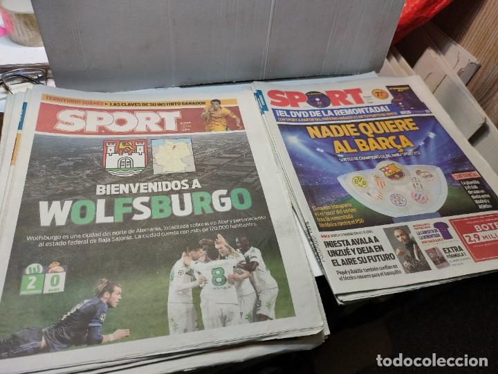 Coleccionismo deportivo: Lote de 148 periódicos Sport algunos emblemáticos Messi,etc - Foto 67 - 299781463