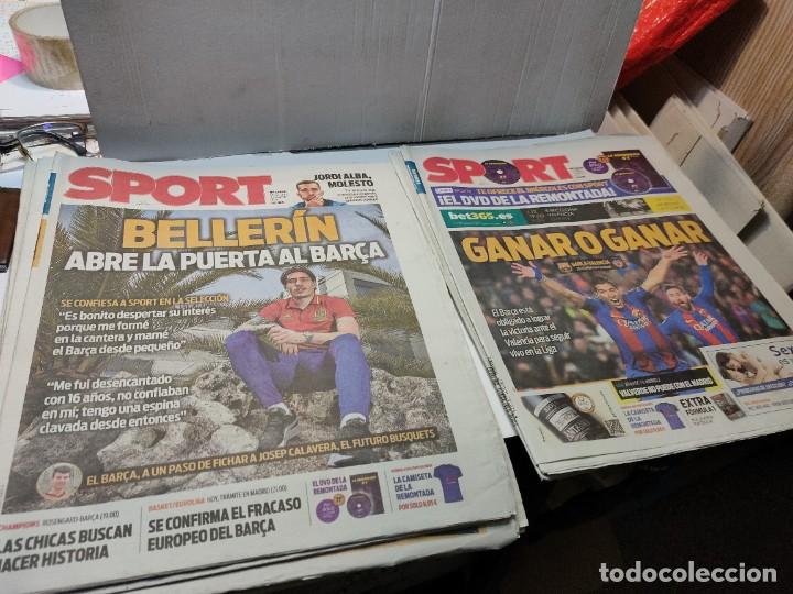 Coleccionismo deportivo: Lote de 148 periódicos Sport algunos emblemáticos Messi,etc - Foto 68 - 299781463