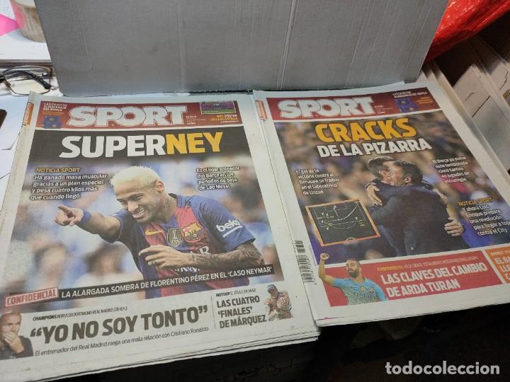 Coleccionismo deportivo: Lote de 148 periódicos Sport algunos emblemáticos Messi,etc - Foto 74 - 299781463