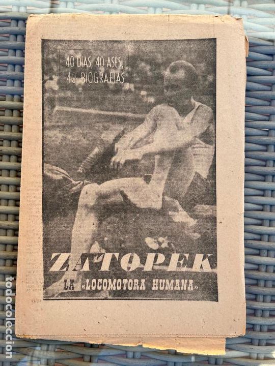 Coleccionismo deportivo: ZATOPEK, LA LOCOMOTORA HUMANA. SERIE 40 D&Iacute;AS, 40 ASES, 40 BIOGRAF&Iacute;AS. MARCA AGOSTO DE 1963.