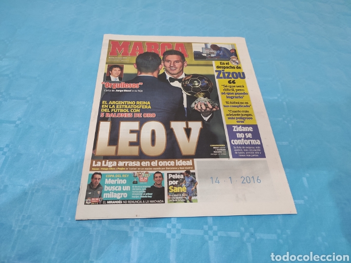 Coleccionismo deportivo: MARCA 12/01/2016. MESSI BAL&Oacute;N DE ORO. - Foto 1